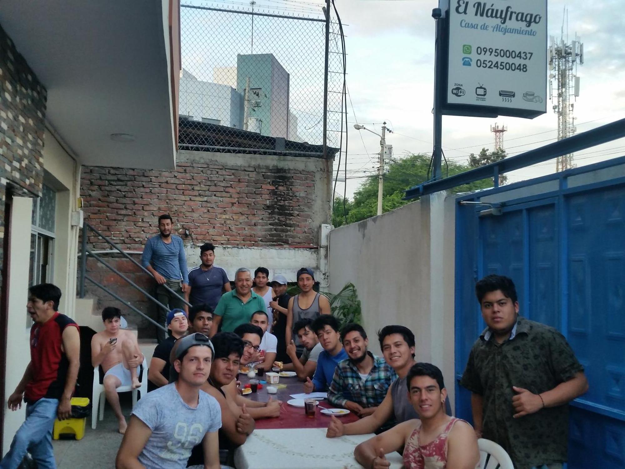 Hostal El Naufrago 1 Manta Exterior foto